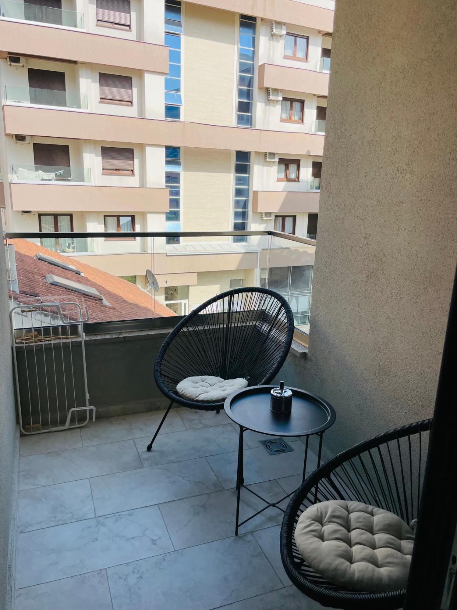 Dora Family Apartments Budva Exterior photo