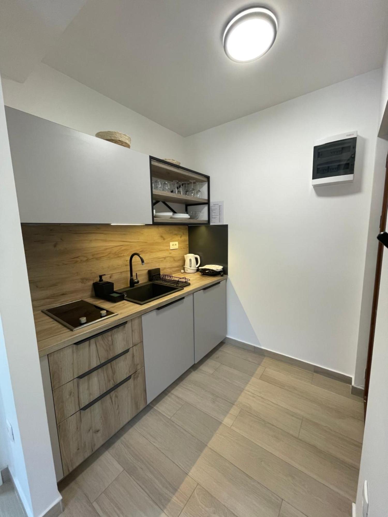 Dora Family Apartments Budva Exterior photo